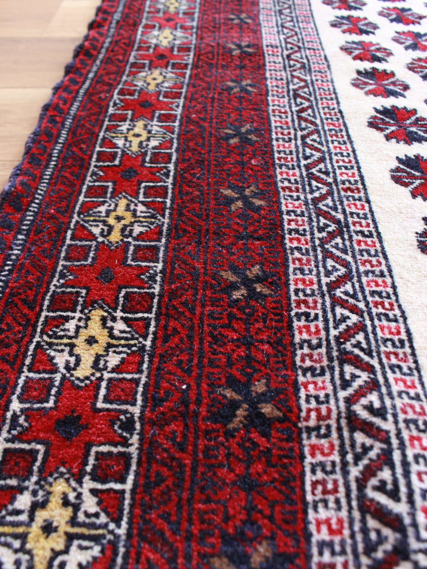 バルーチ Accent Rug(122cm×92cm)231261