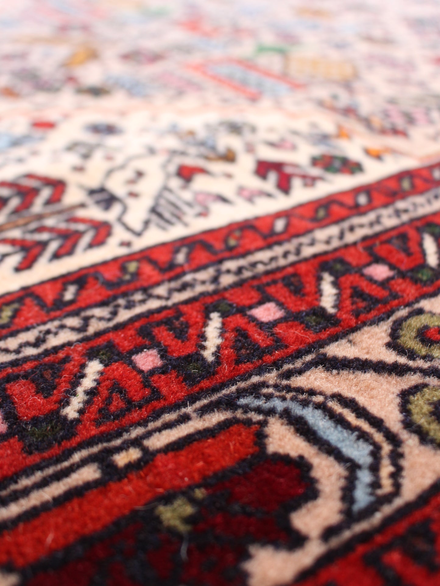 【SOLD】バルーチAccent Rug(縦156cm×横88cm)