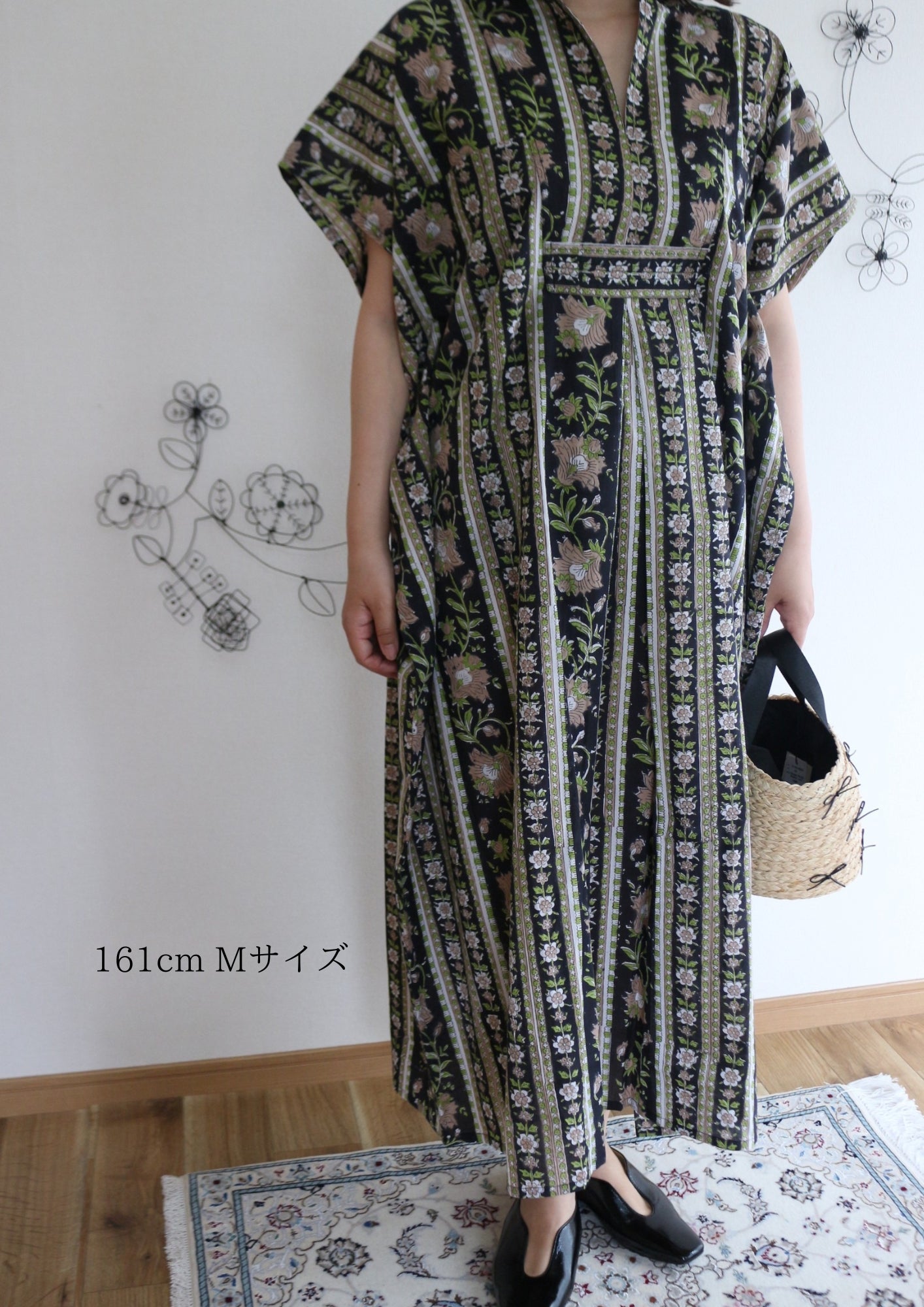 発売間近【カフタンドレス】　ちょっとモリスなグリーン