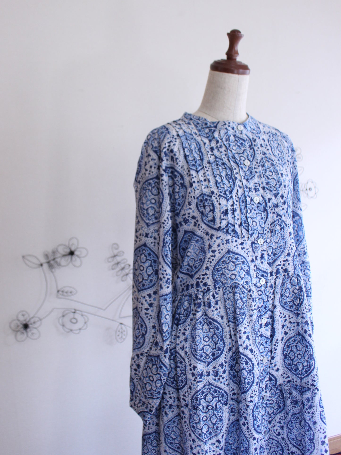 Vikrama Drees ブルー