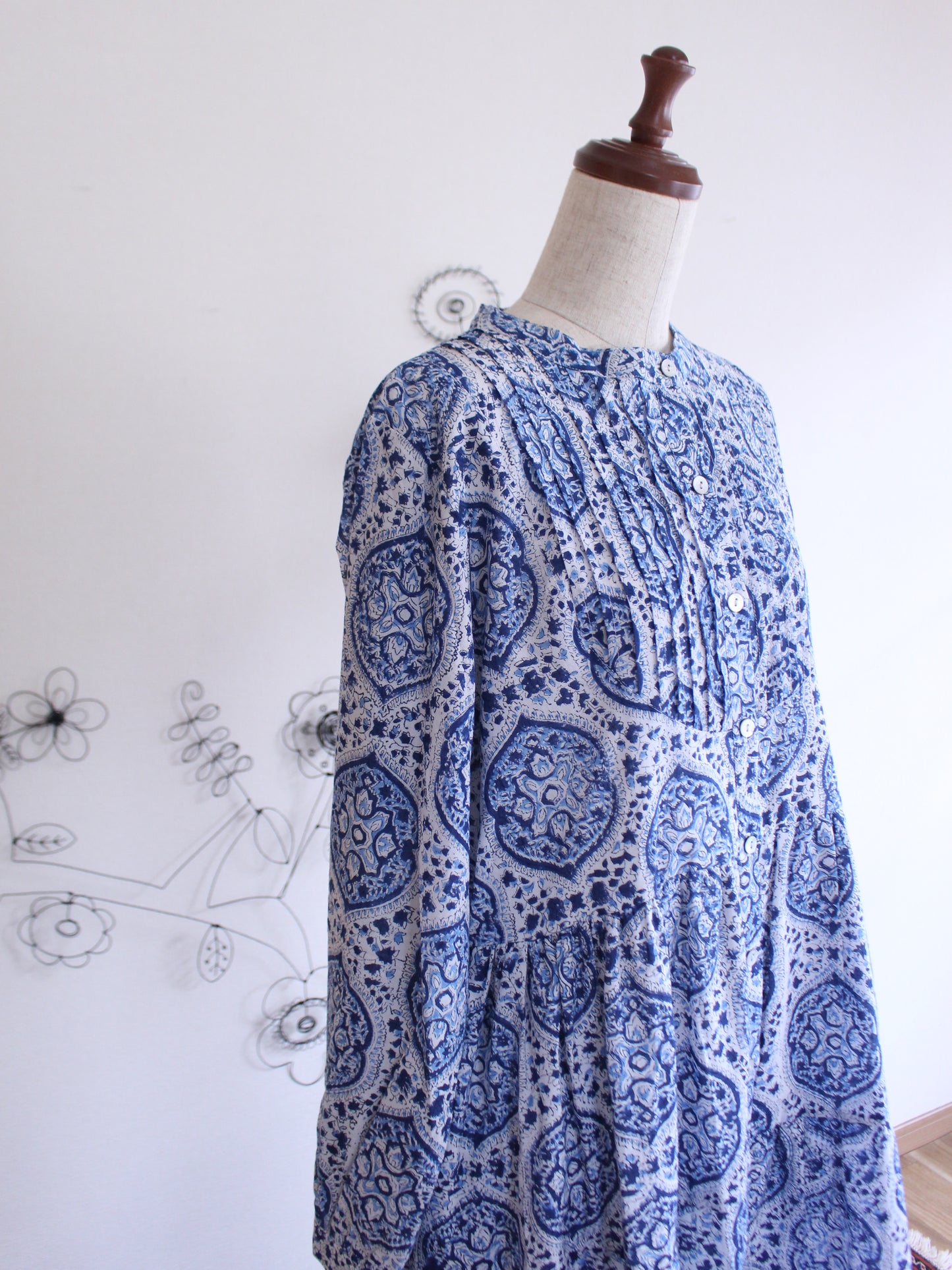 Vikrama Drees ブルー