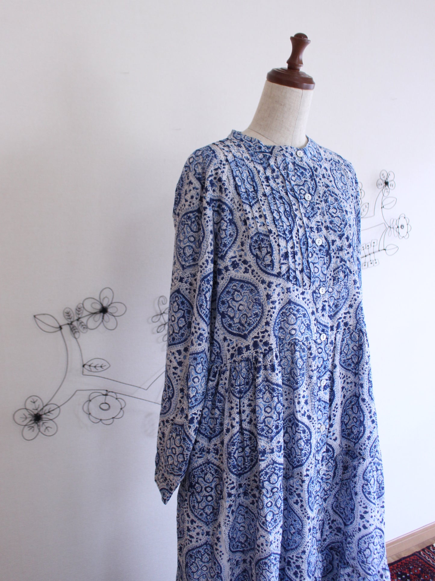 Vikrama Drees ブルー