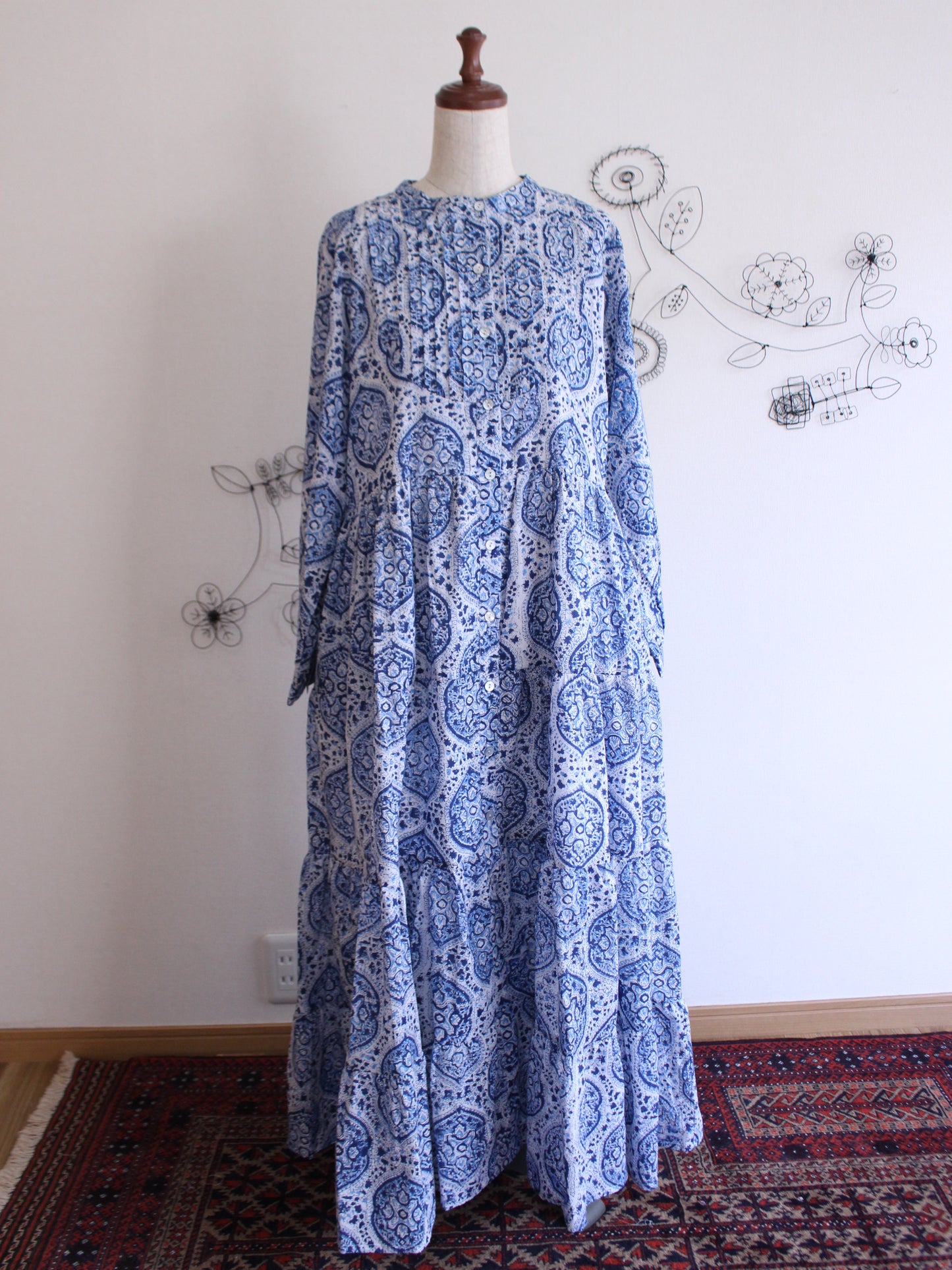 Vikrama Drees ブルー