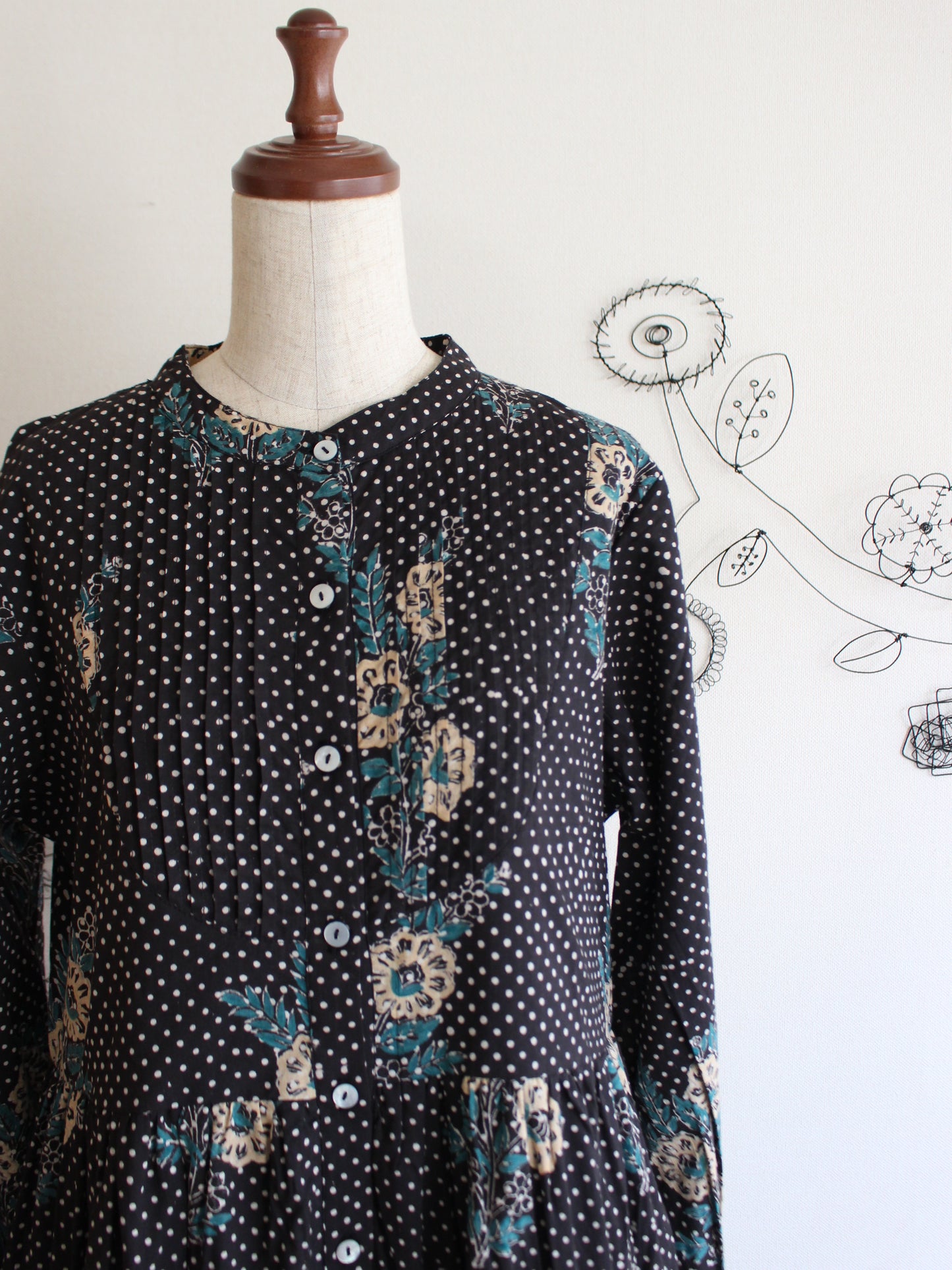 Vikrama Drees ドットフラワー