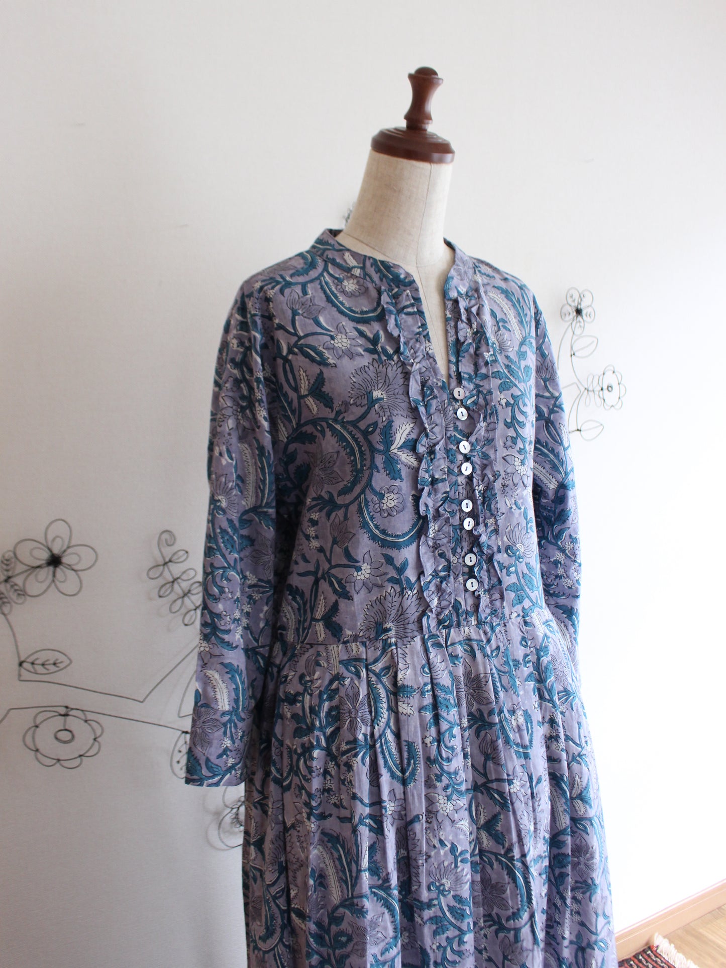 【ダークブルー】大人上品フリルワンピース