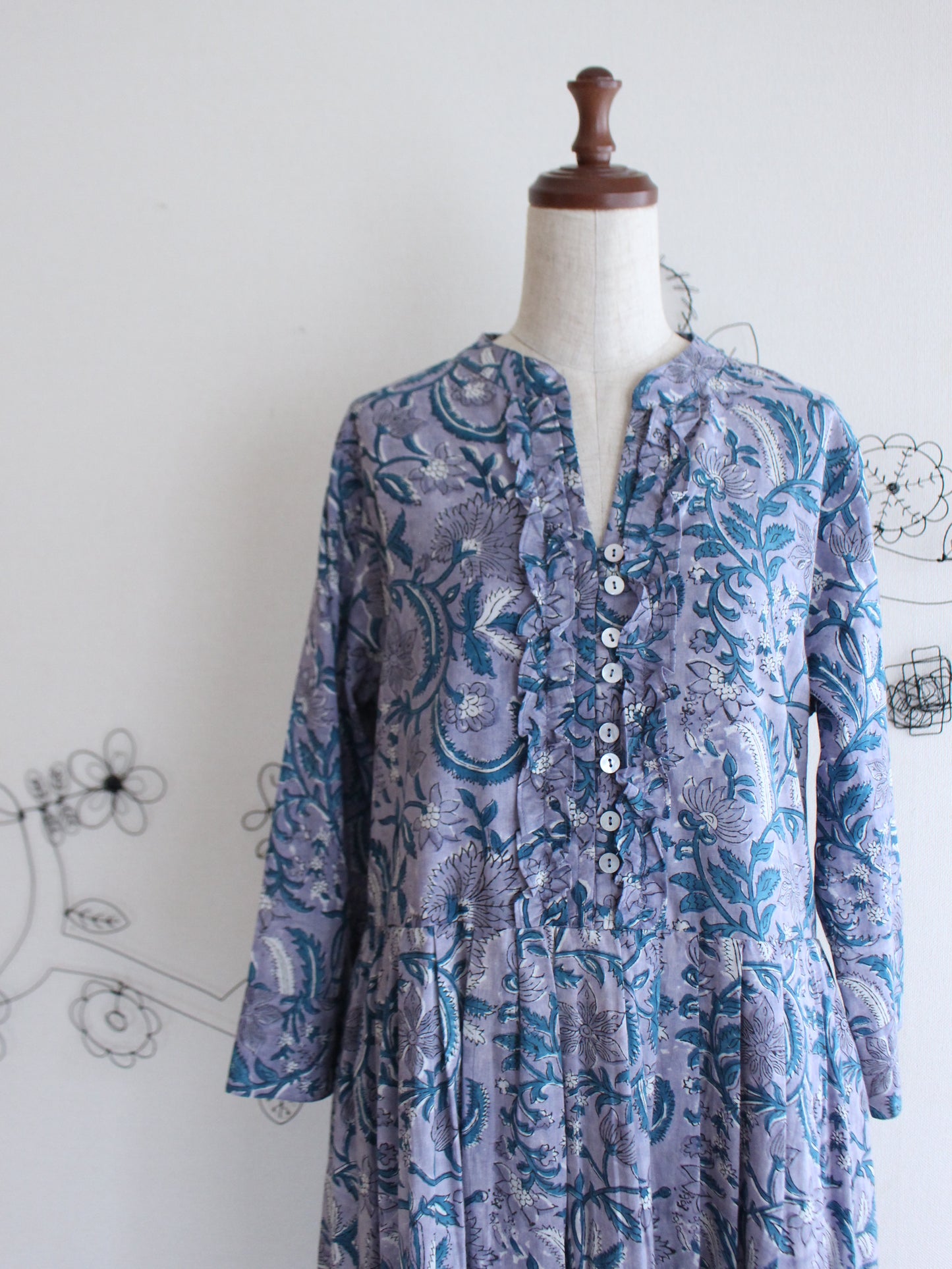 【ダークブルー】大人上品フリルワンピース