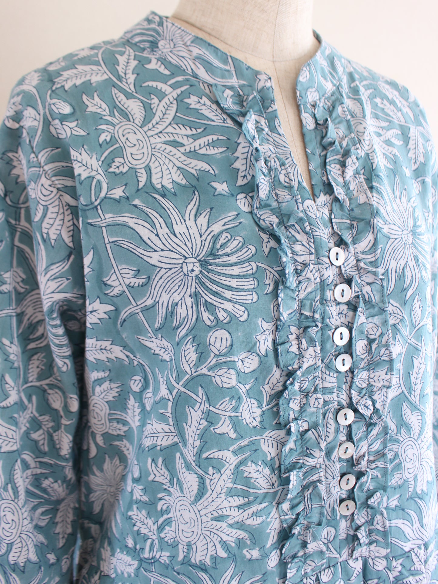 【ライトグリーン】大人の上品フリルワンピース