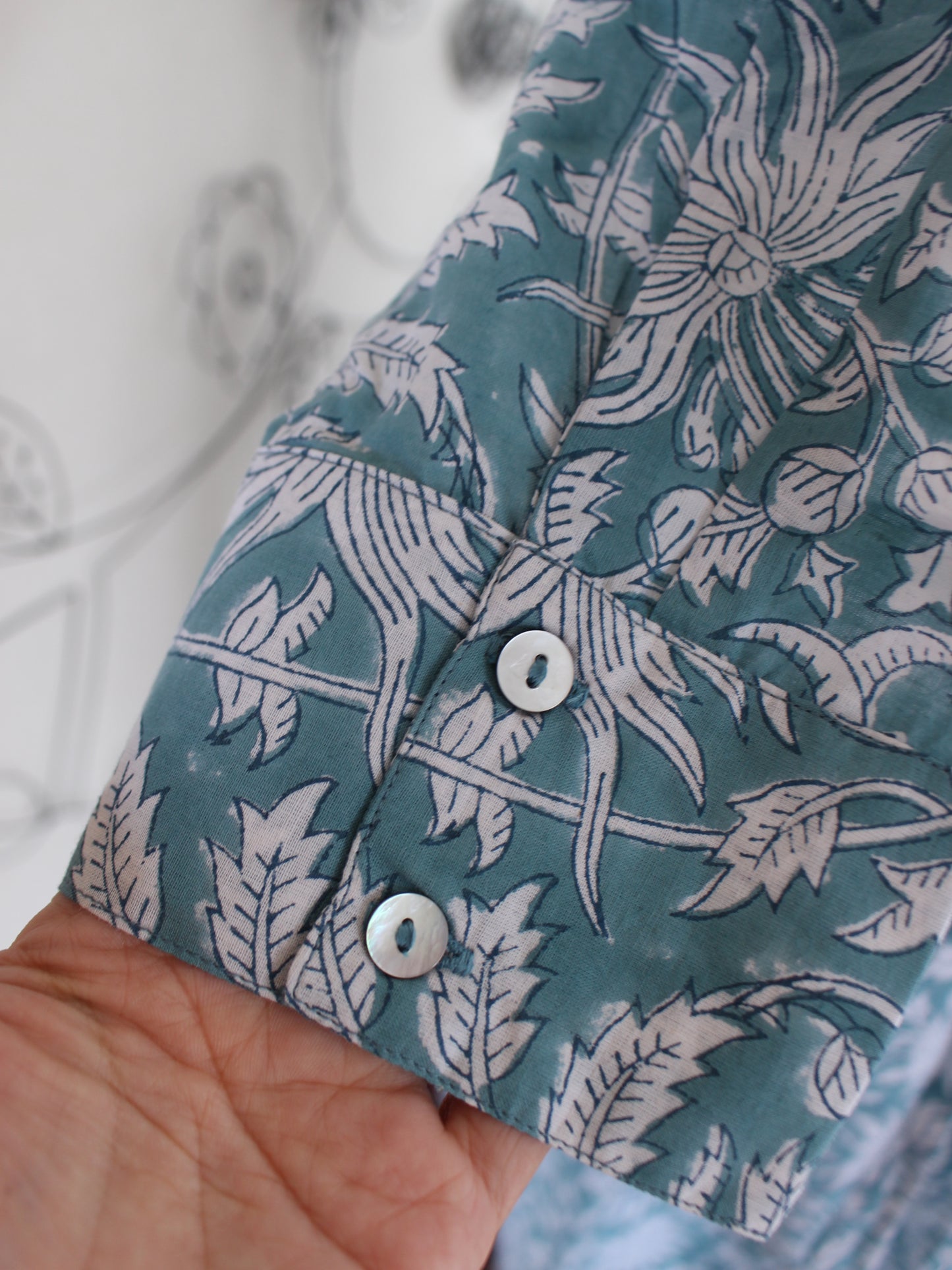 【ライトグリーン】大人の上品フリルワンピース