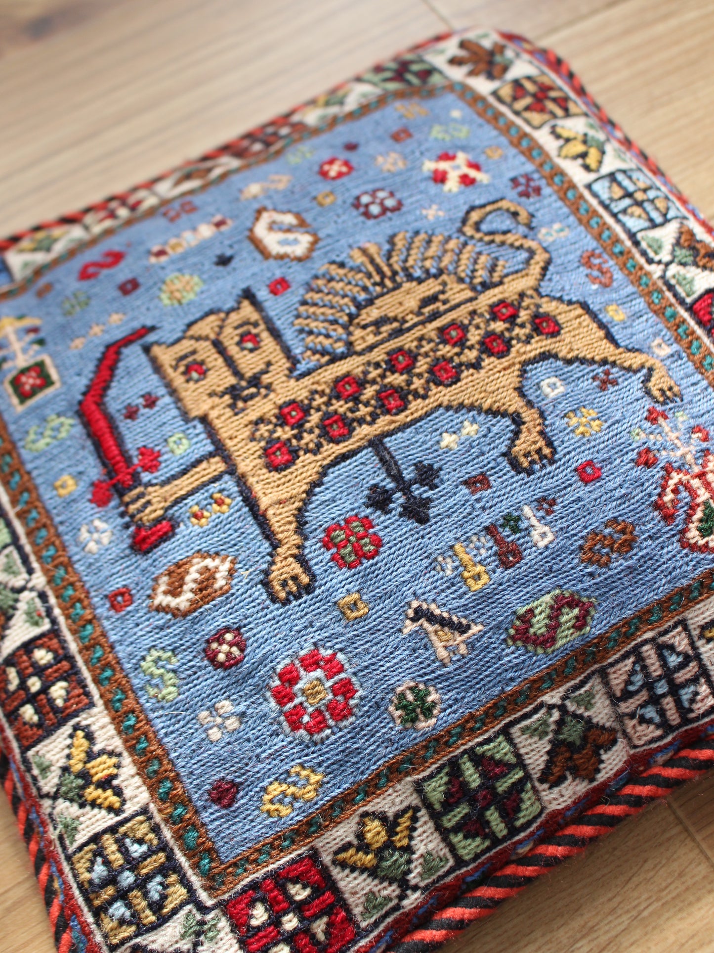 閲覧用　キリムクッションカバー