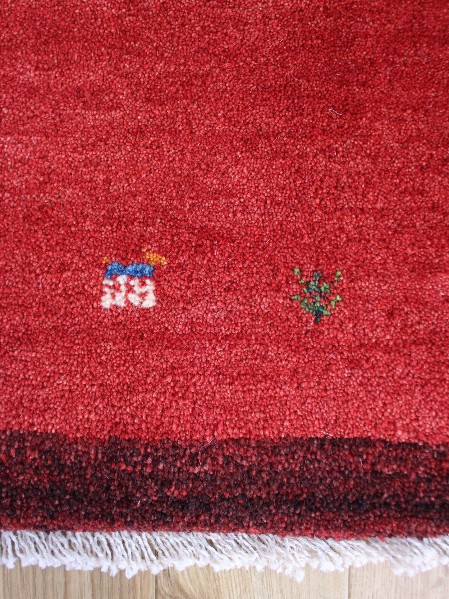 【専用】二つでとってもしっくりする赤ギャッベ