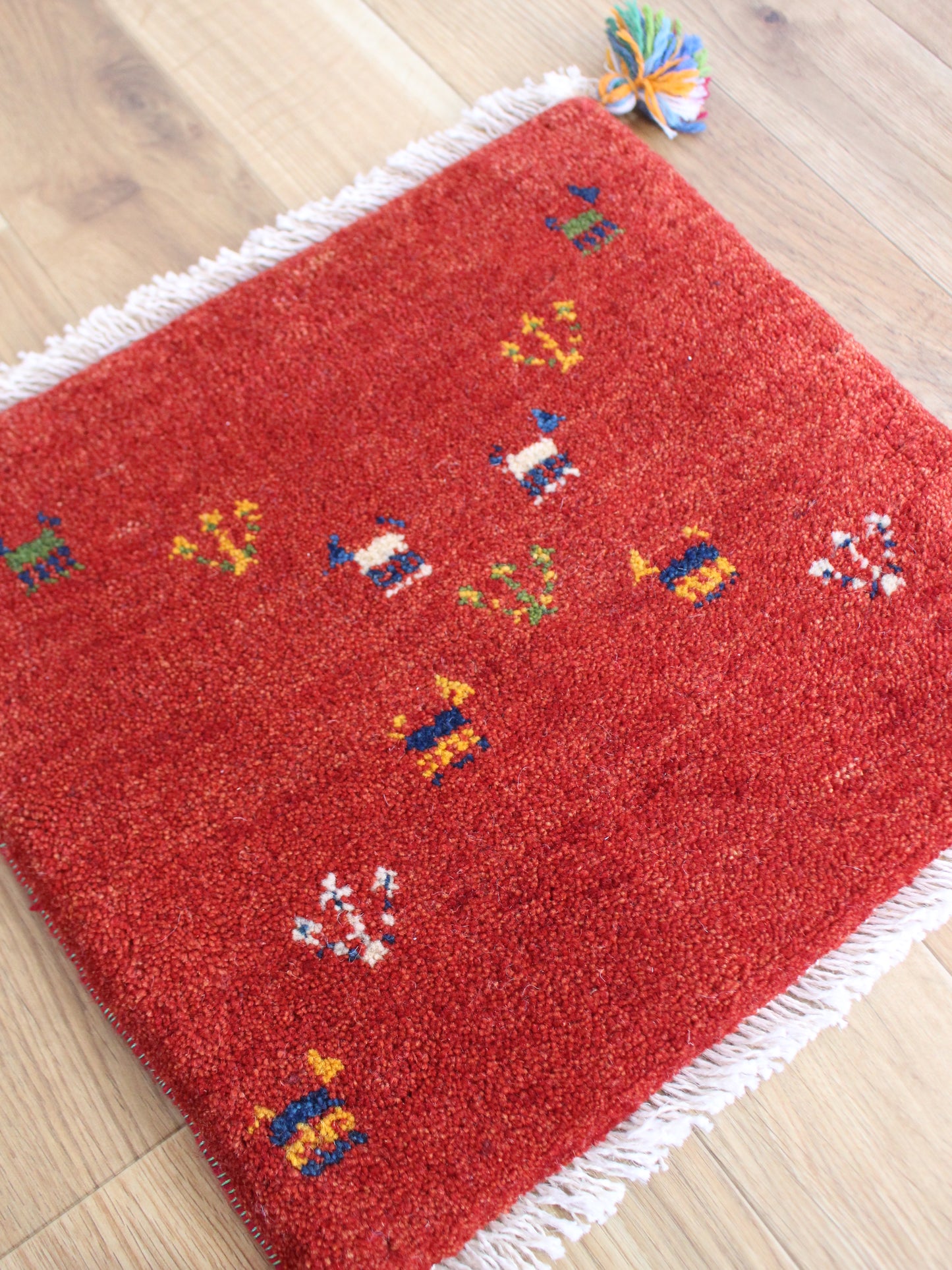 【専用】二つでとってもしっくりする赤ギャッベ