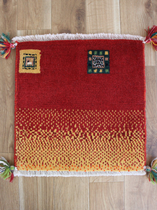 Gabbeh Mini 織りがめちゃくちゃ良い薄いギャッベ