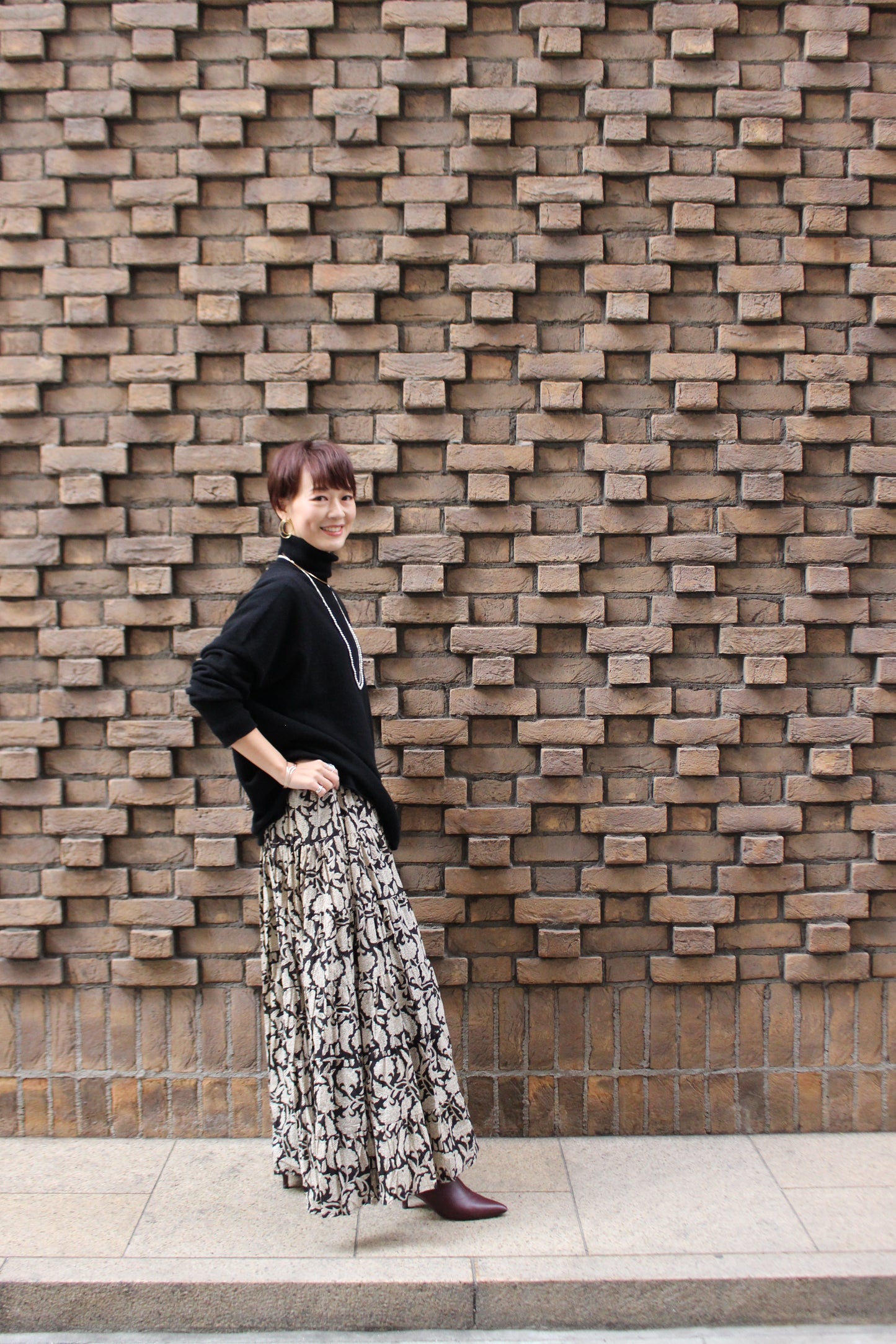 MAJESTIC FLOW SKIRT【BLACK】