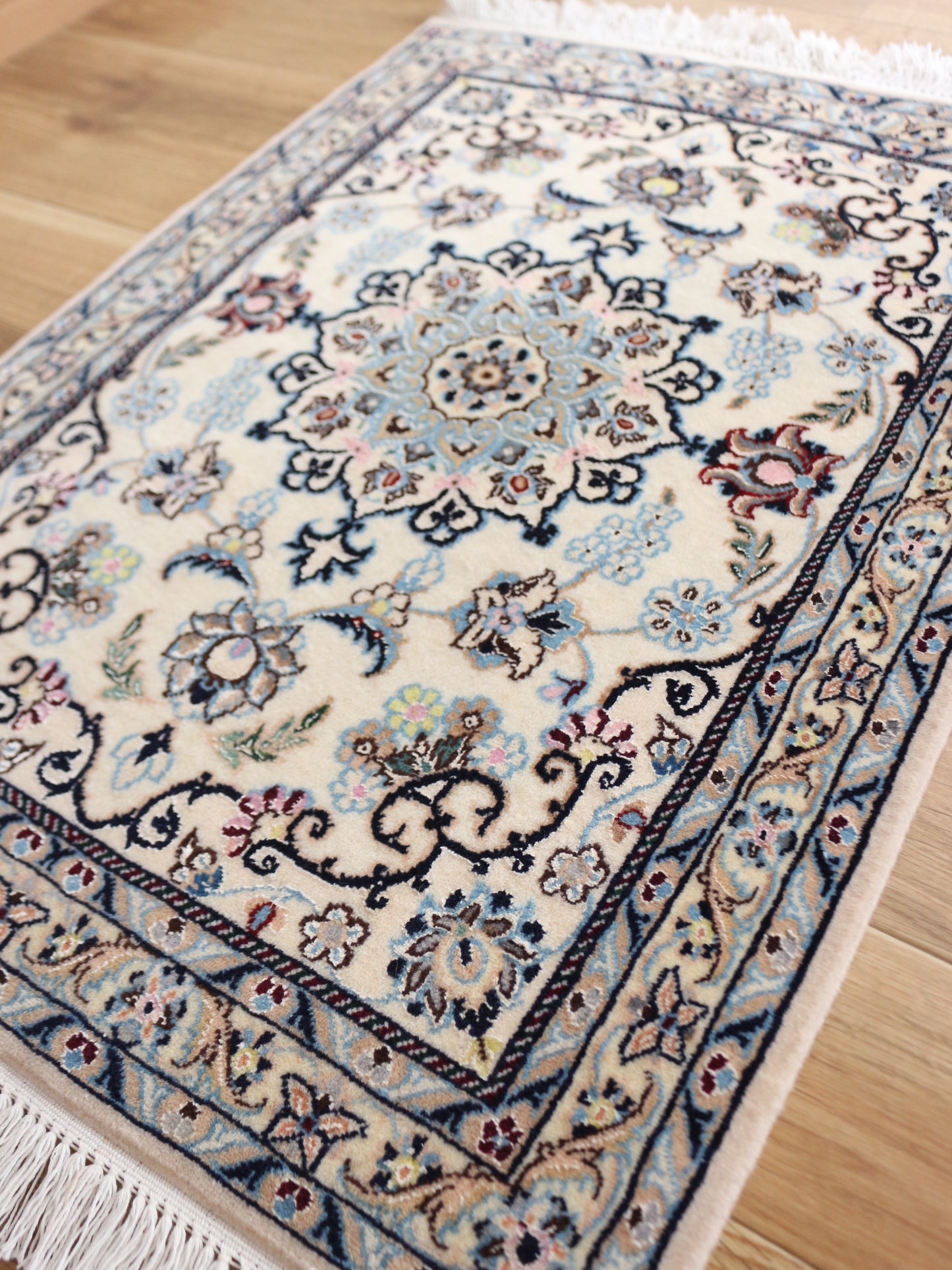 ナイン 6La 80cm×57cm