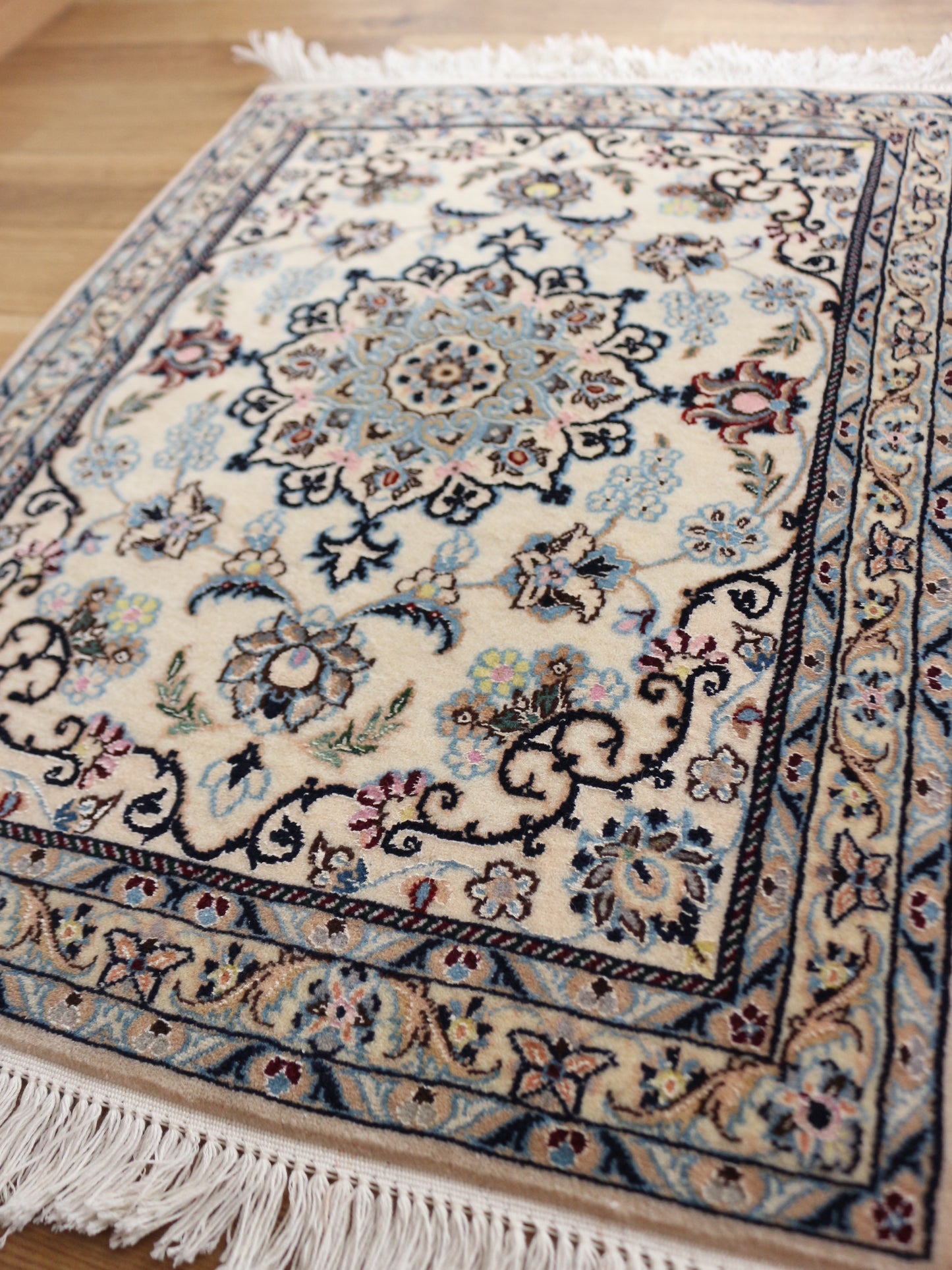 ナイン 6La 80cm×57cm