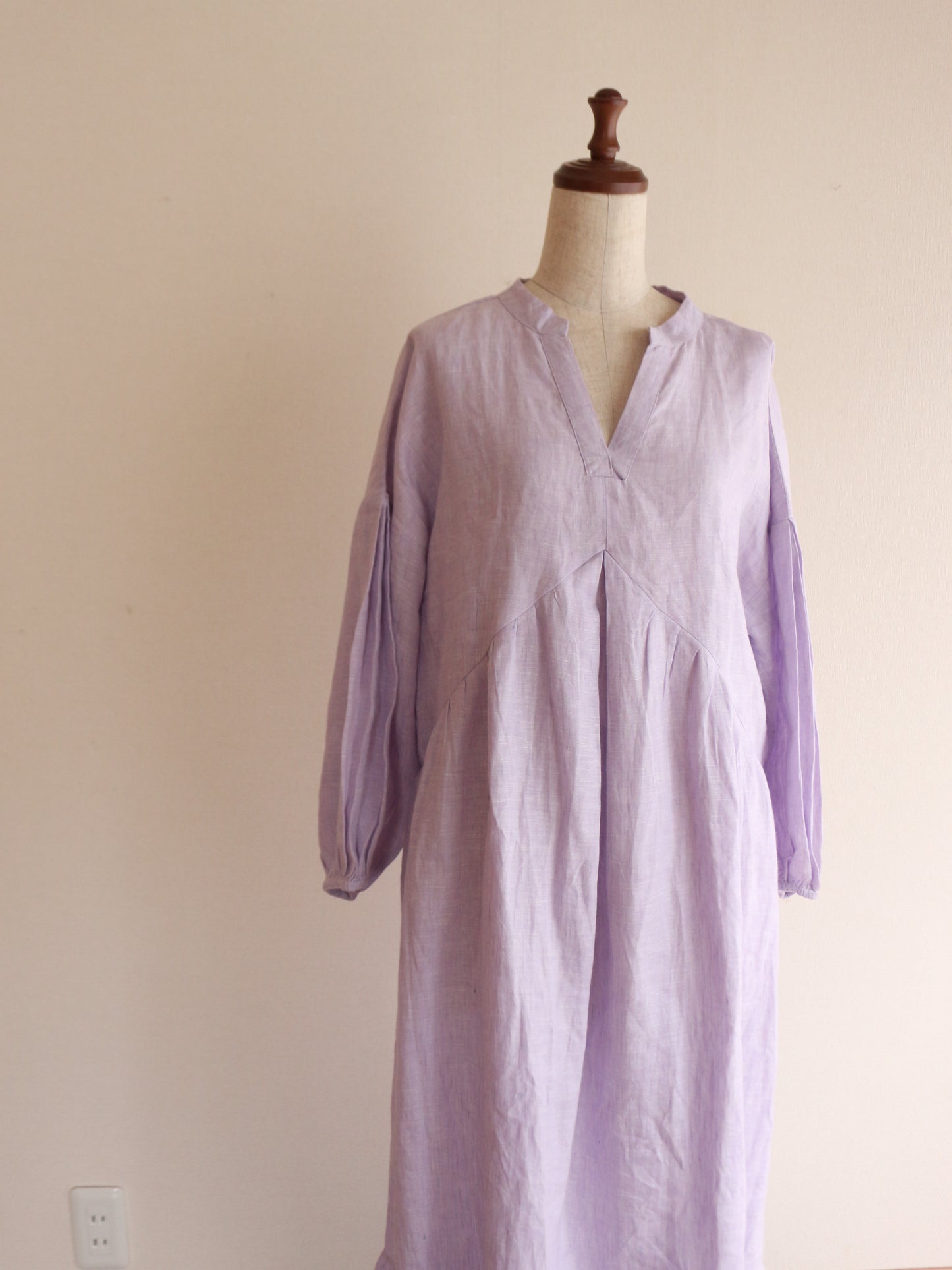 ☆発売間近☆　Uttam Series 高級リネンワンピース　