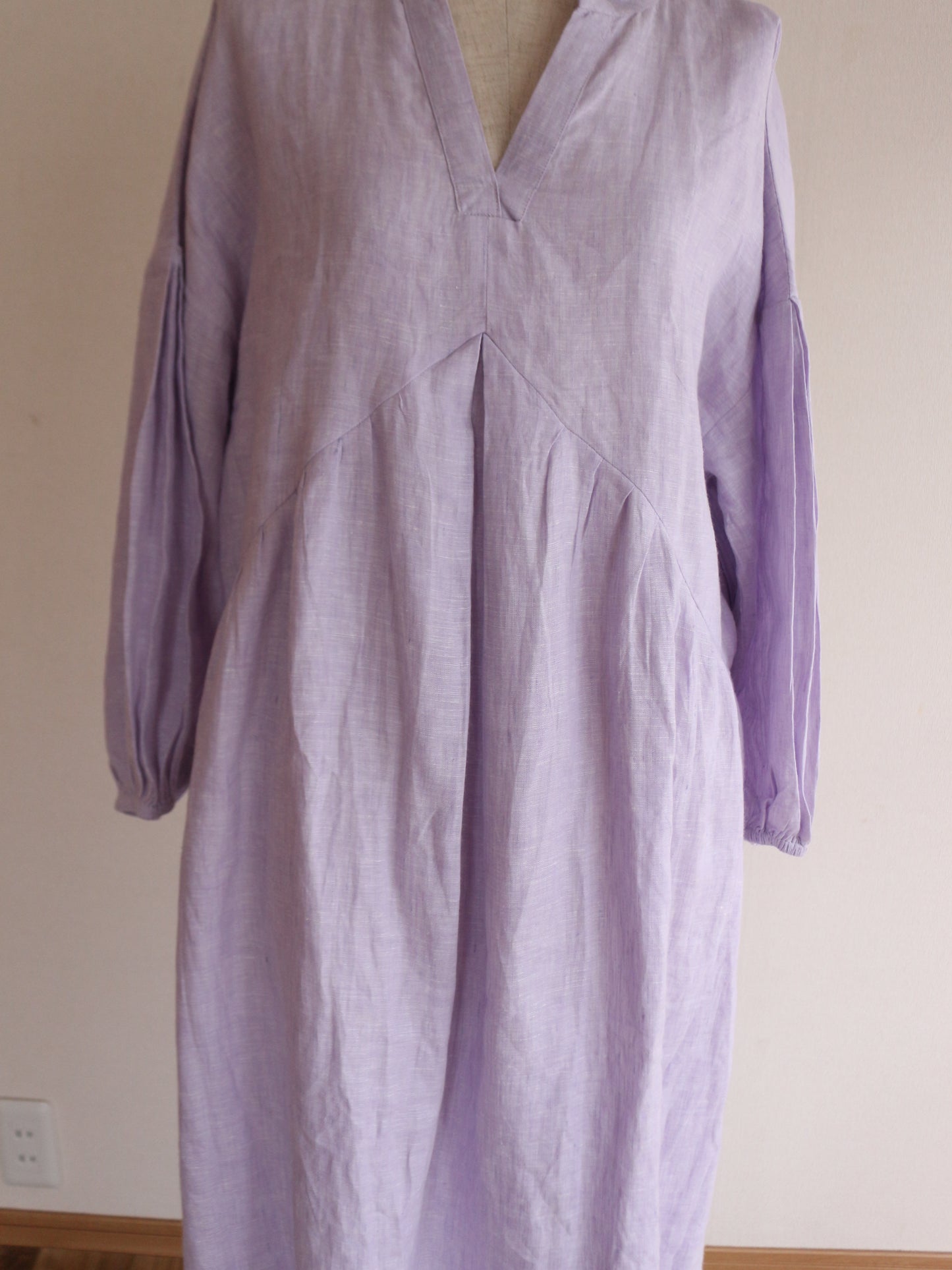 ☆発売間近☆　Uttam Series 高級リネンワンピース　