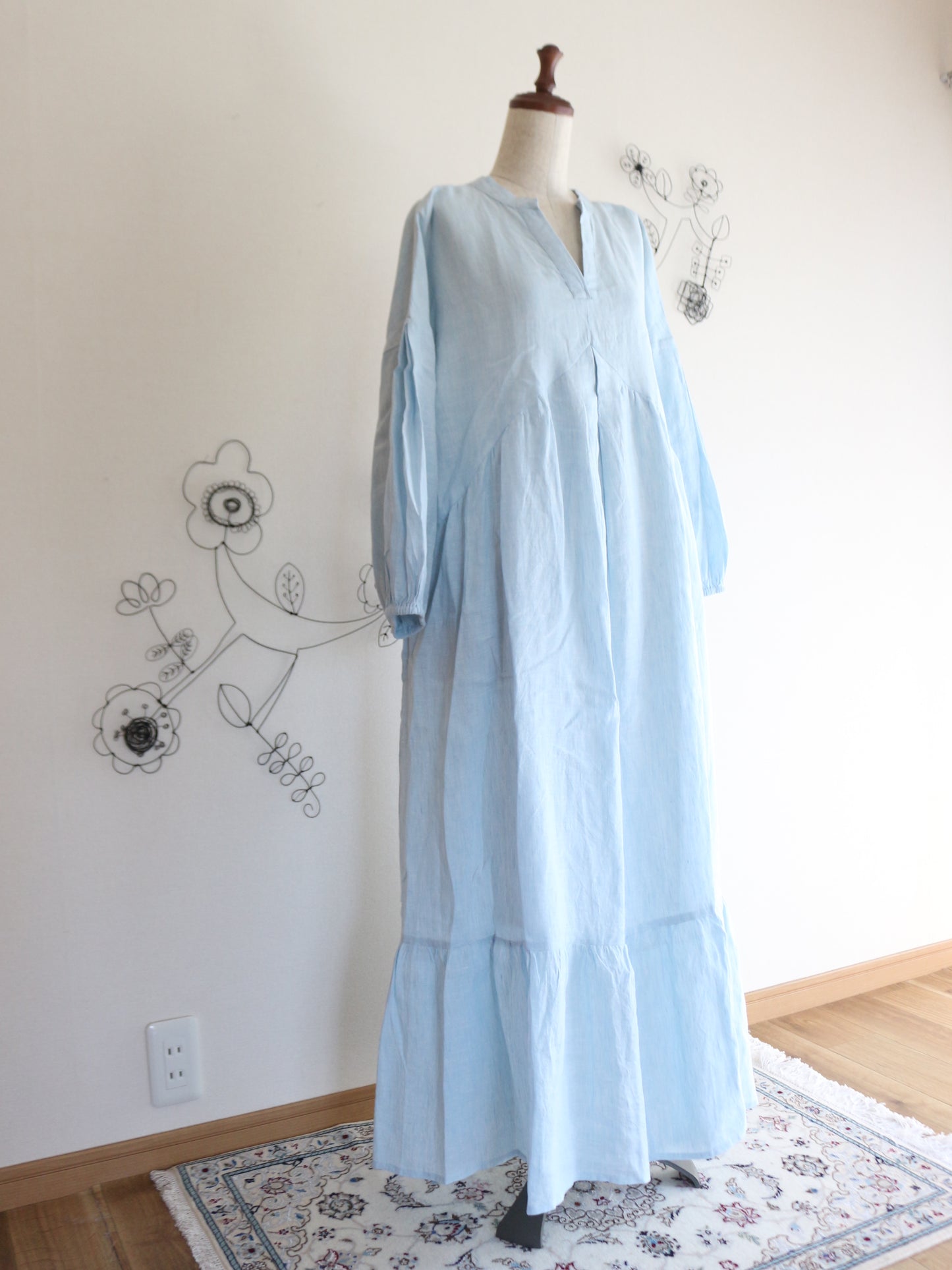 【発売間近！！！】Uttam Series 高級リネンワンピース POWDER BLUE