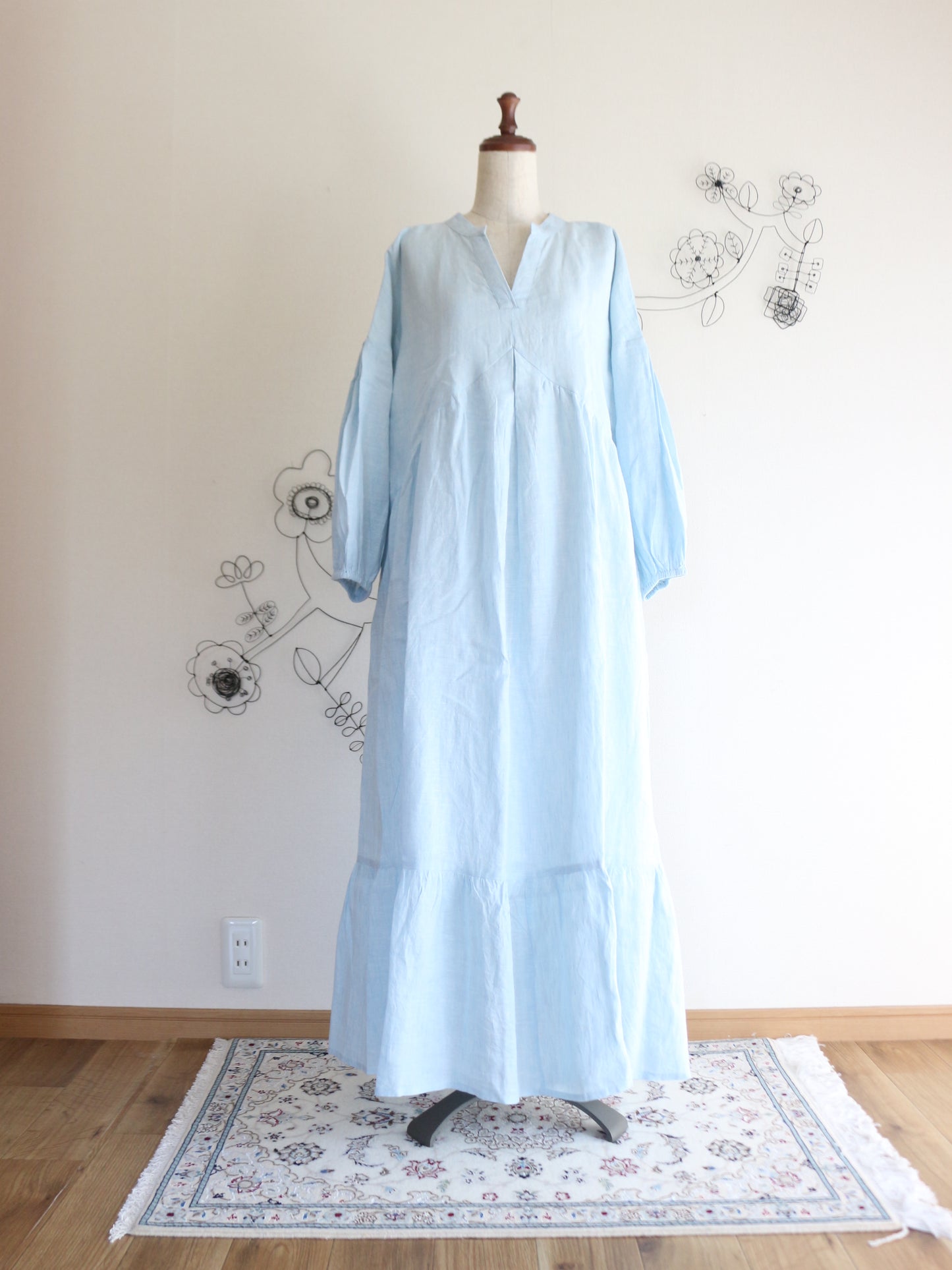 【発売間近！！！】Uttam Series 高級リネンワンピース POWDER BLUE