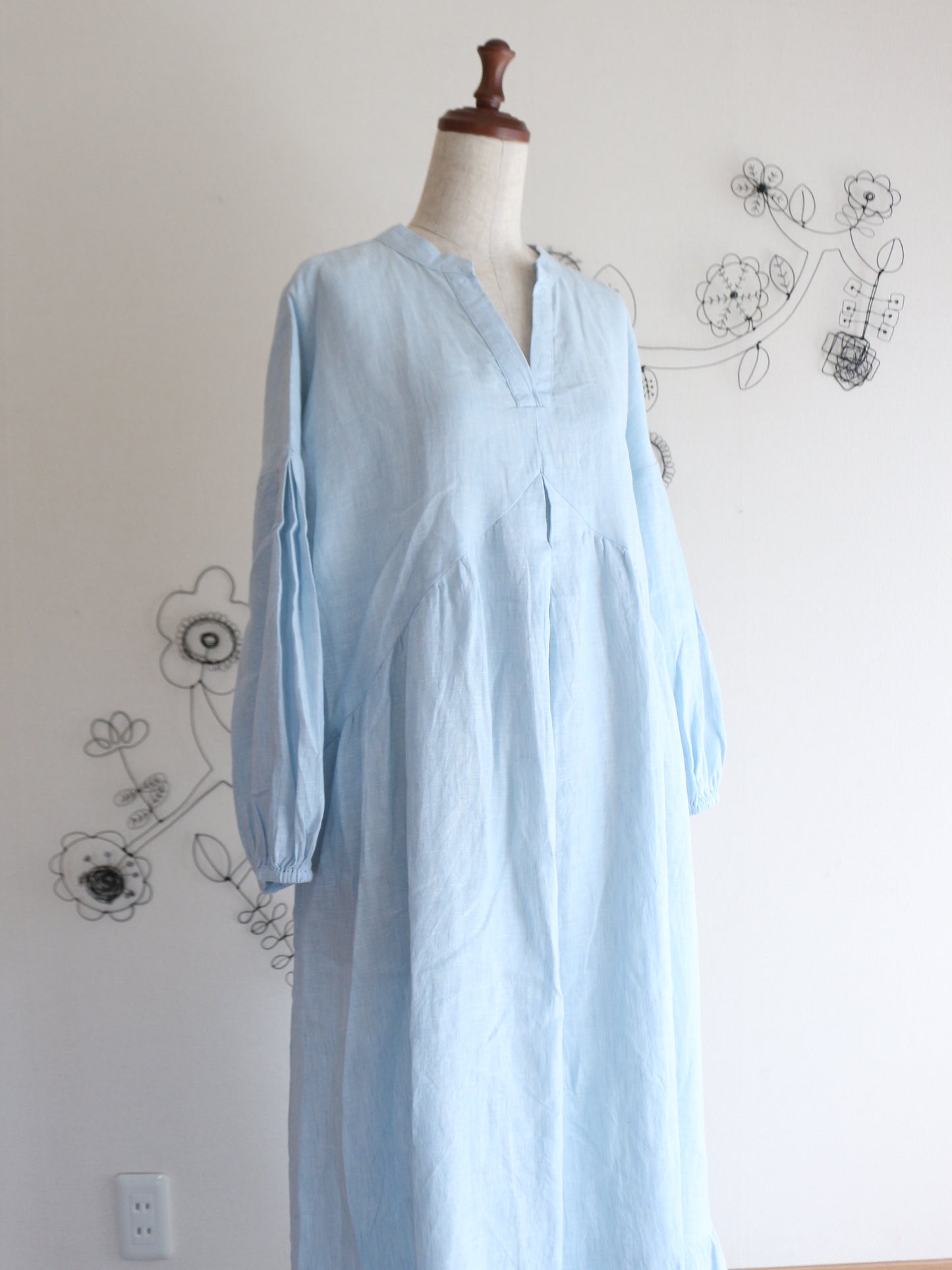 【発売間近！！！】Uttam Series 高級リネンワンピース POWDER BLUE