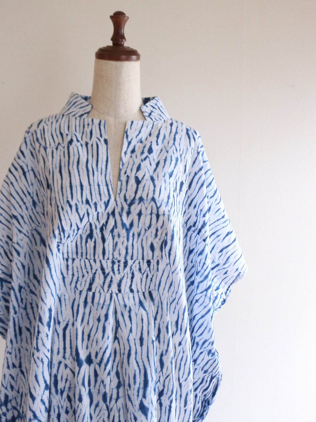 SHIBORI カフタン インディゴブルー