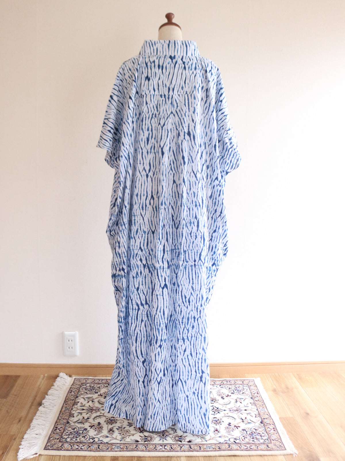 SHIBORI カフタン インディゴブルー