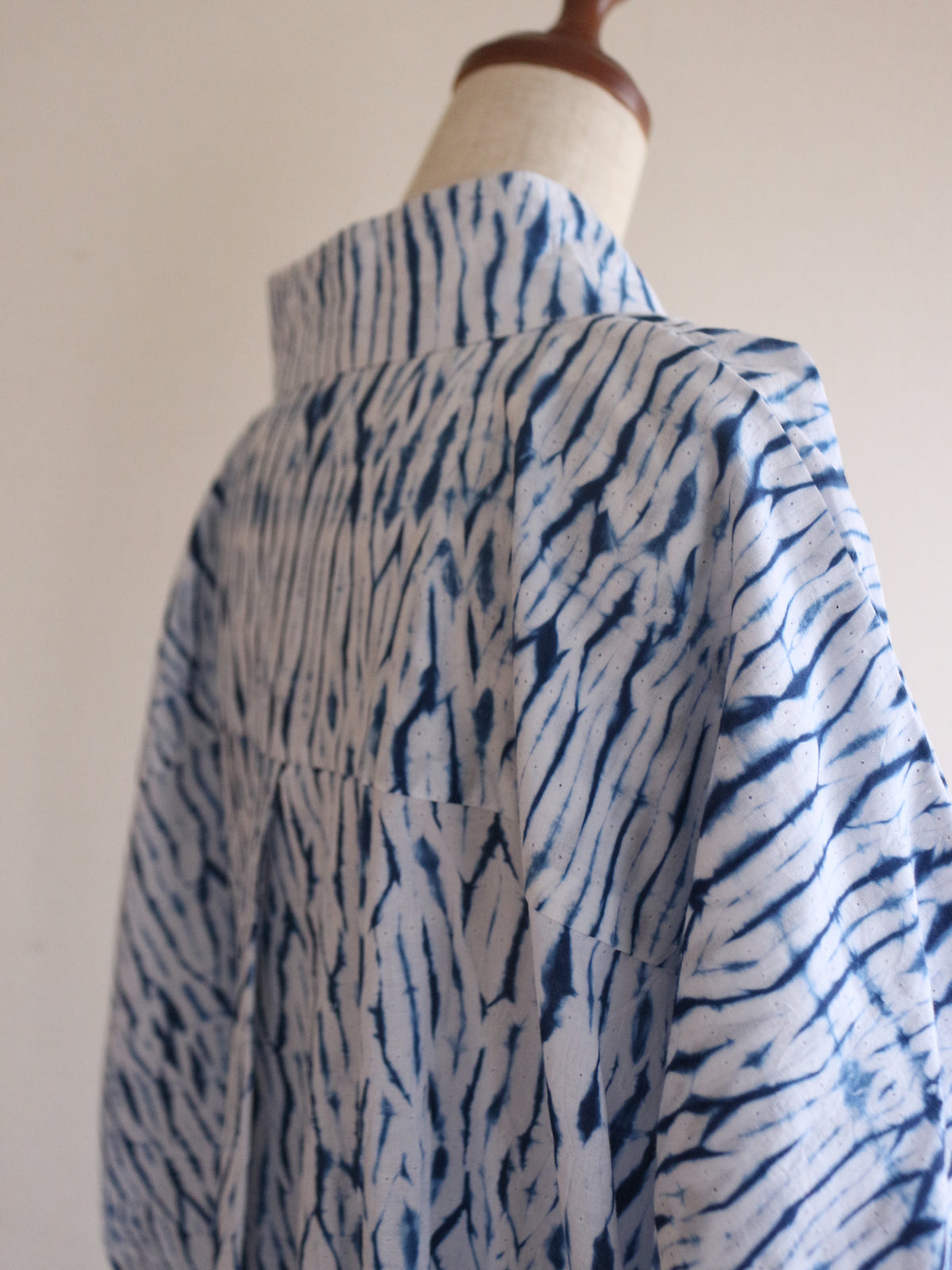 SHIBORI カフタン インディゴブルー