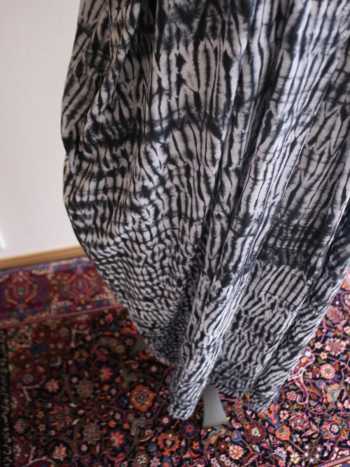 【COMING SOON】SHIBORI カフタン ブラック