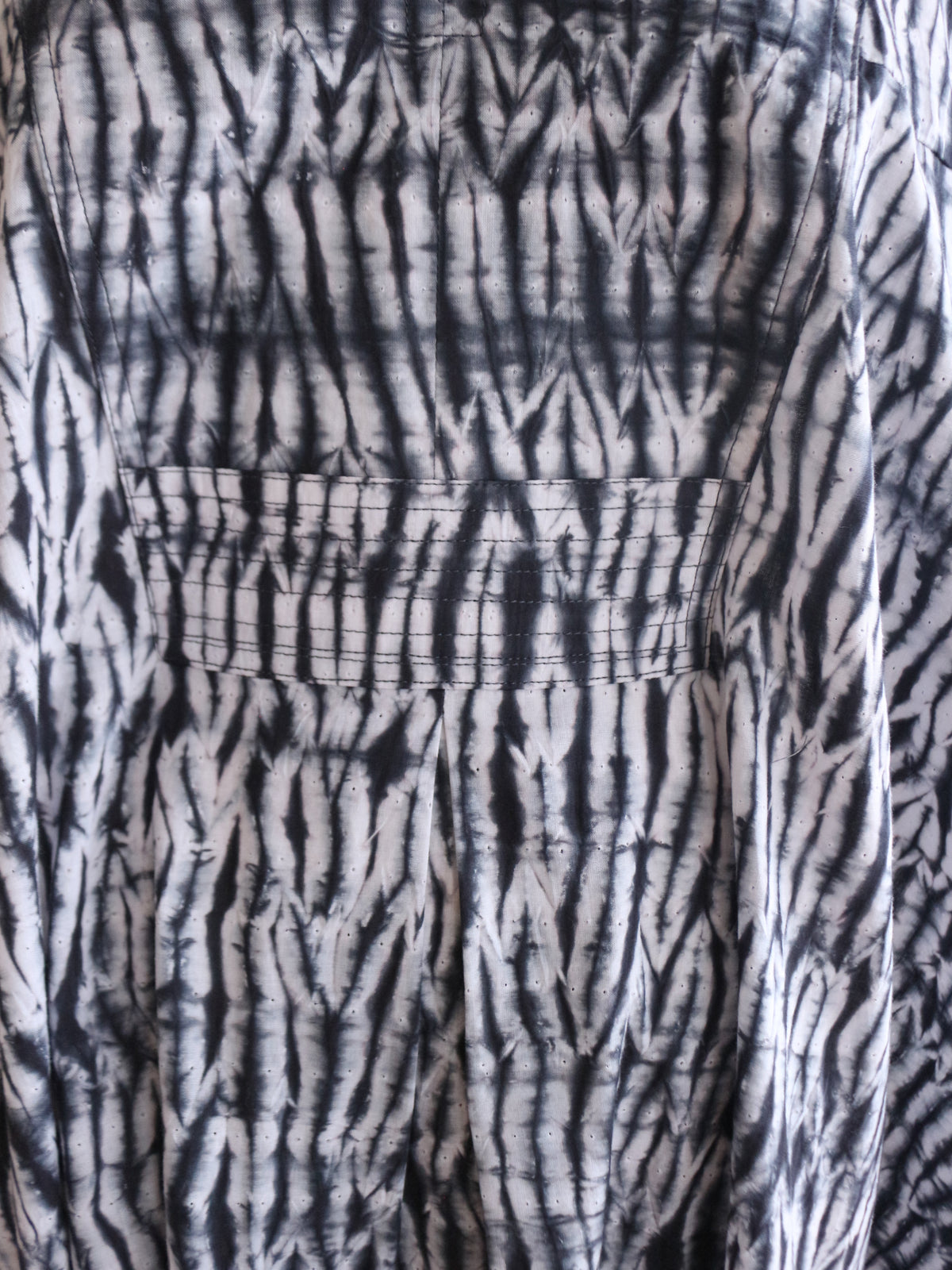 【COMING SOON】SHIBORI カフタン ブラック