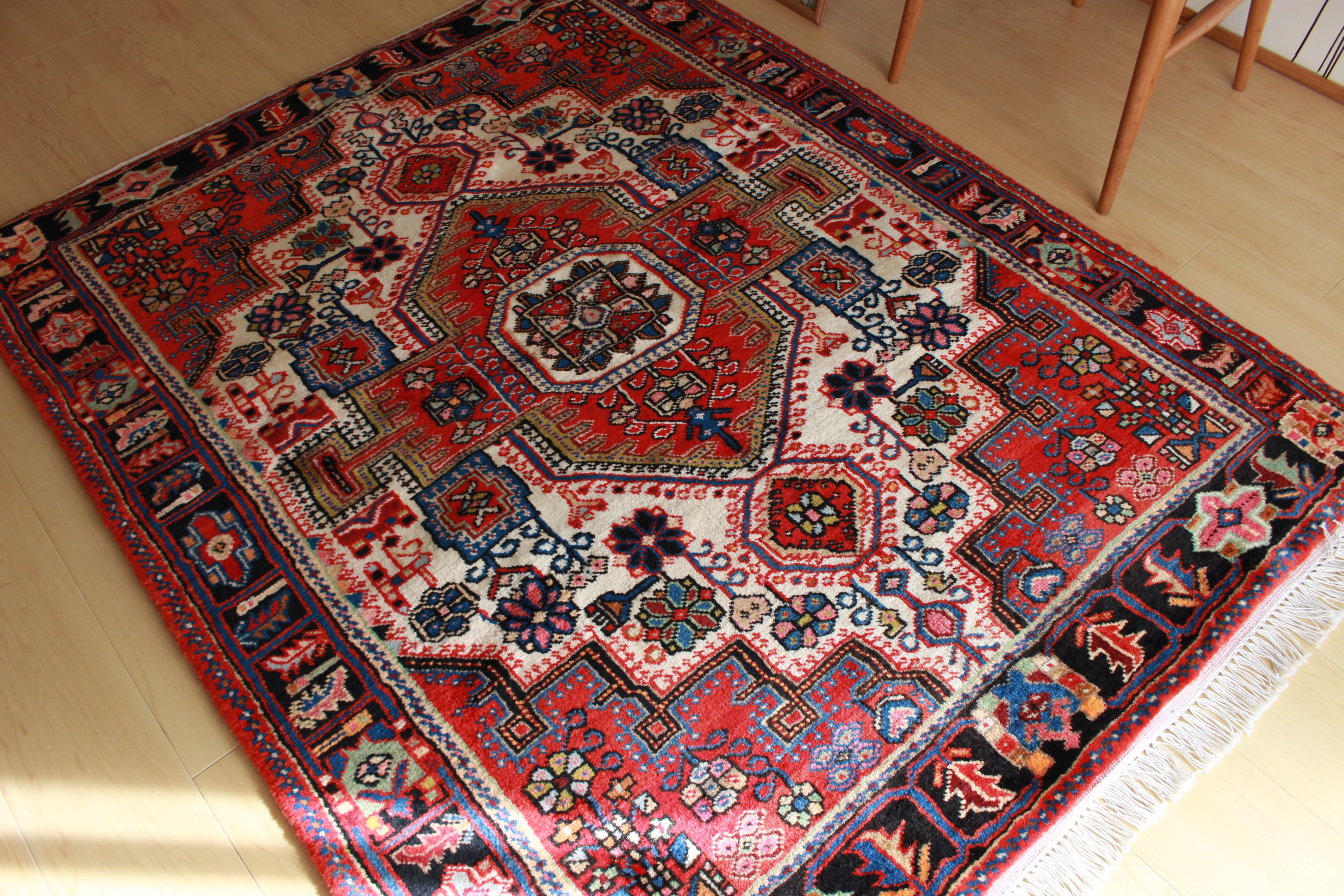ハマダン産 ペルシャ絨毯 131×80cm - ラグ